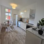 Stilvoll Zu Hause Mit Charme, Bis Zu 6 Personen Appartamento