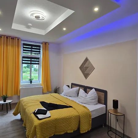 Stilvoll Zu Hause Mit Charme, Bis Zu 6 Personen * Halberstadt