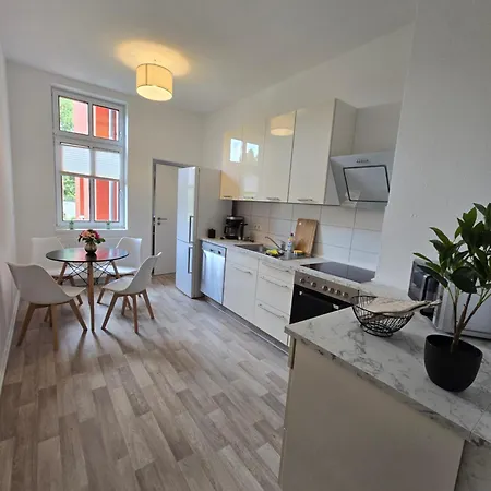 Stilvoll Zu Hause Mit Charme, Bis Zu 6 Personen Apartment