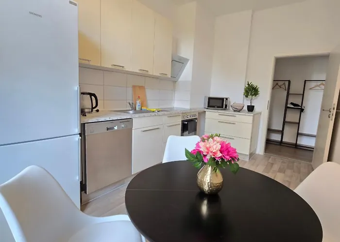 Stilvoll Zu Hause Mit Charme, Bis Zu 7 Personen Apartment