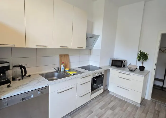 Stilvoll Zu Hause Mit Charme, Bis Zu 7 Personen Halberstadt